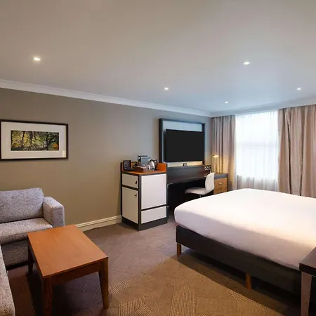Doubletree By Hilton Ealing Hotel Londres