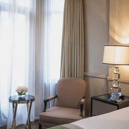 Hotel Althoff St James's & Club 5*