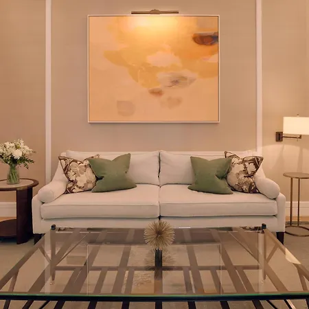 Hotel Corinthia