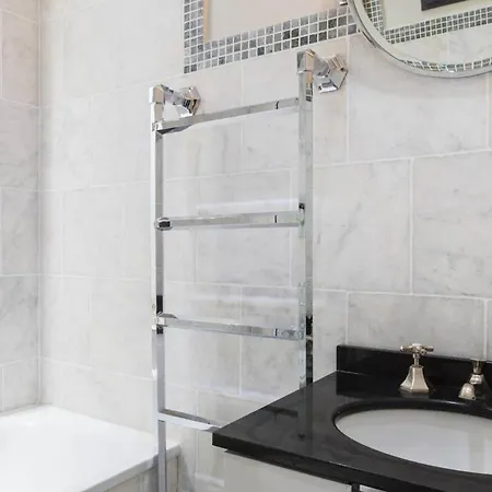 Special Offer! Fantastic 1 Bed Flat In Pimlico Apartment London