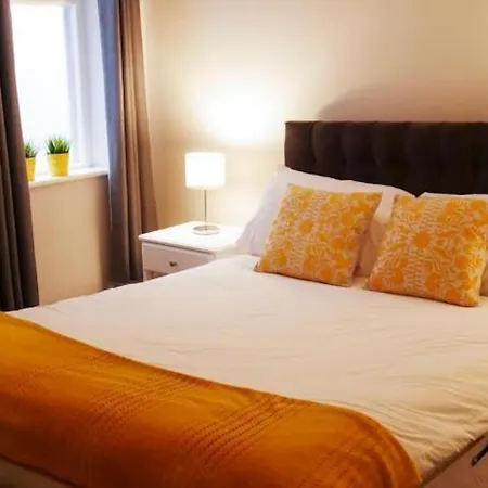 Гостевой дом Eurostar Budget - Next To Kings Cross & Eurostar Train Station 3*
