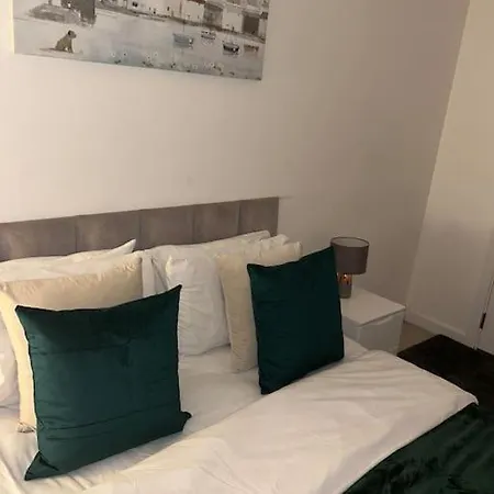 Appartement Contemporary Urban Retreat, 2-bedroom Haven By City Airport *