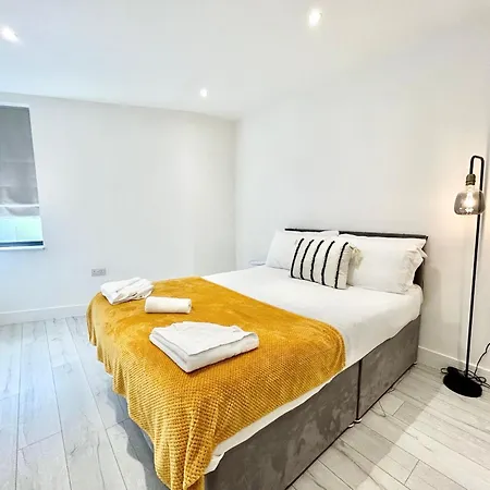 Queens Luxury Wembley Stadium - Aparthotel London