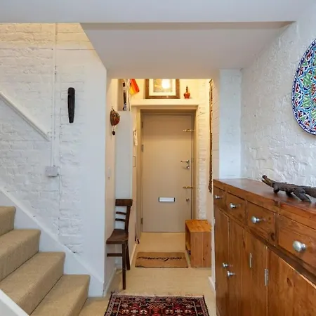 Apartment Charming 1 Bedroom In Old School House London