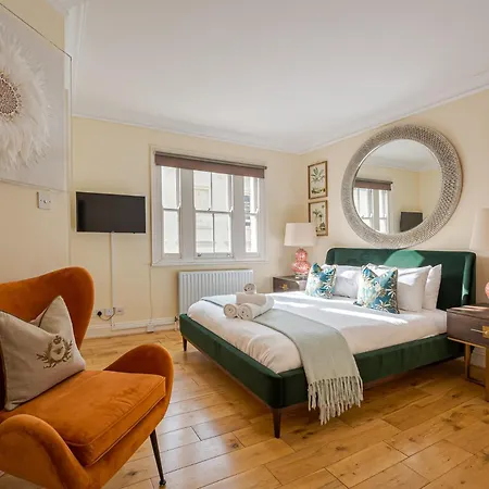 Luxury 3-bedroom House In Belgravia Prime Location And Stylish Apartment