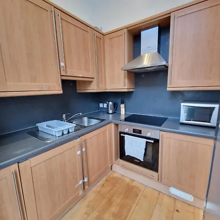 Apartment Clarges *