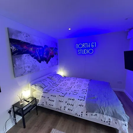 Peaceful Retreat With Hot Tub And Sauna * Edgware