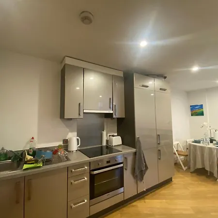 Apartment Modern Patio Flat Close To Tower Bridge *
