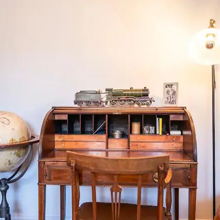 Pass The Keys Spacious Dulwich Family House With Pool Holiday home *