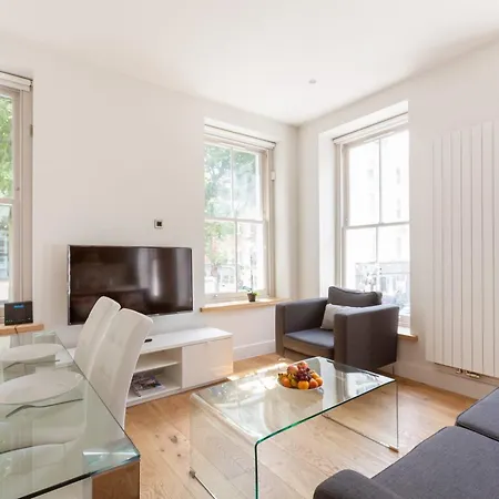 Fitzrovia & Soho - 3br - Cityapartmentstay Apartment