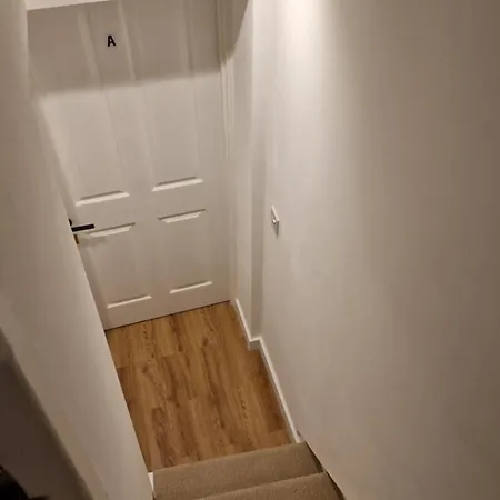 Kensington 2 Bed London