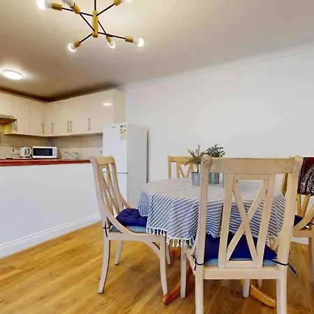 Luxstay 2br Earls Court Sleeps Up To 10 Apartamento