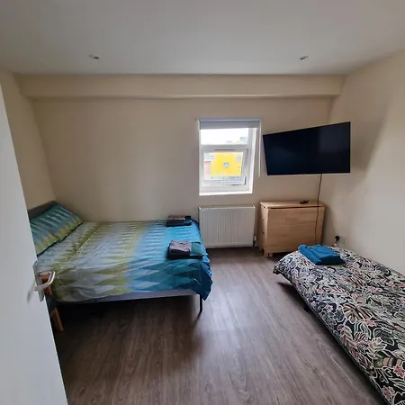 Impeccable 1-bed In
