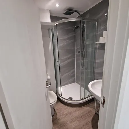 Impeccable 1-bed In * London