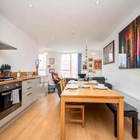 Apartment Near Tower Bridge And Tube Pass The Keys London