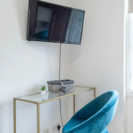 Adorable, Comfy Flat Walk Paddington/elizabeth Stn * London