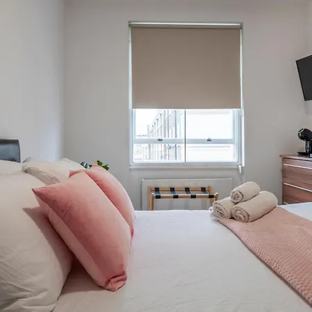Adorable, Comfy Flat Walk Paddington/elizabeth Stn