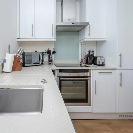 Apartment Adorable, Comfy Flat Walk Paddington/elizabeth Stn