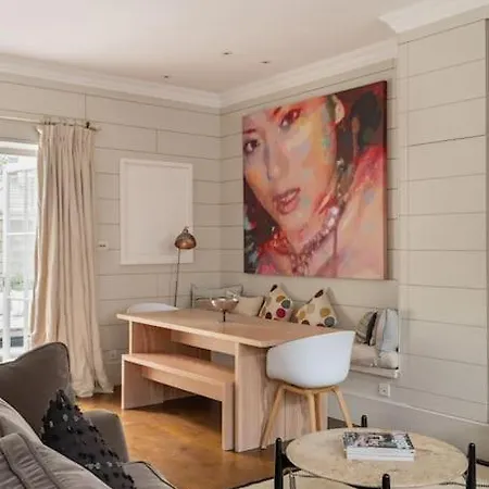 Holiday home Perfect British Mews - Beautiful Garden London