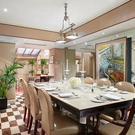The Montague On The Gardens 4*