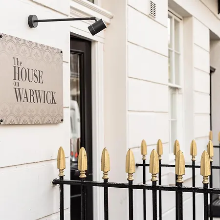The House On Warwick Hotel 4*
