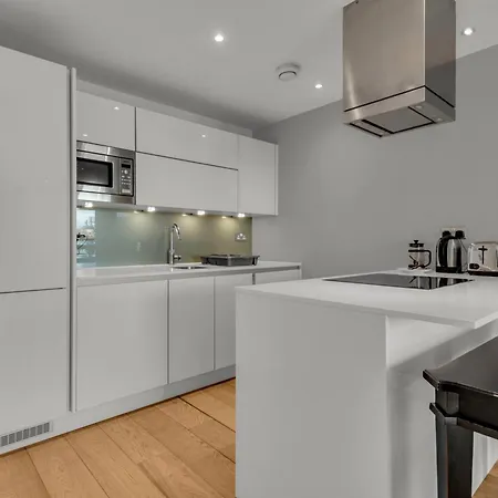 Mysquare Commercial Street Apartment *