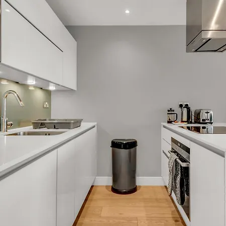 Apartment Mysquare Commercial Street *