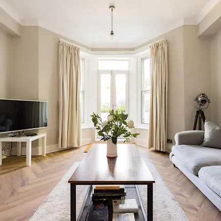 Olympia's Torch 1 Bedroom In Kensington *