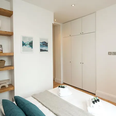 Stunning 2 Bed In Nothing Hill *