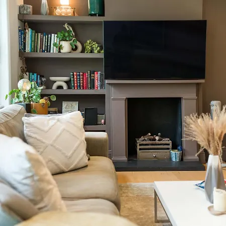 Stunning 2 Bed In Nothing Hill *