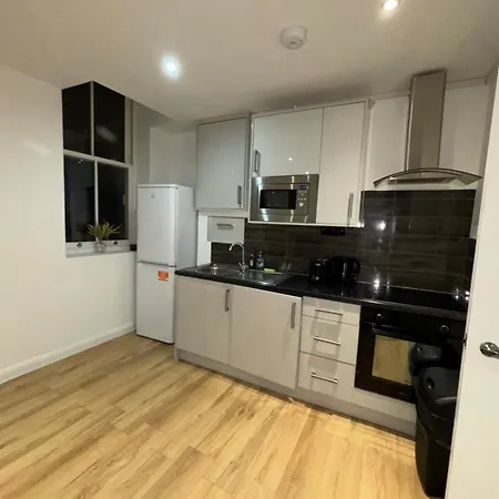 Sleep 4 In Battersea Central 5 Mins To Power Station Bs2 * London