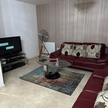 Coxwell Homestay Mill Hill