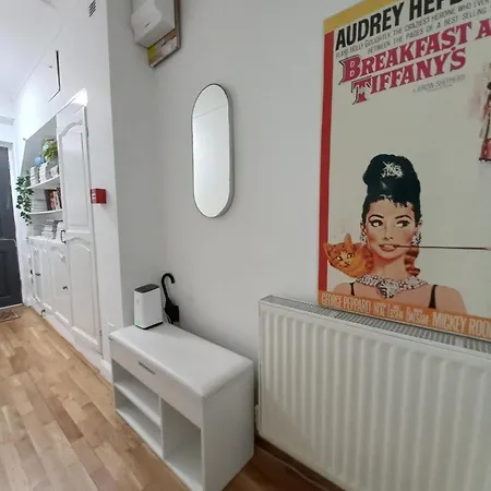 Apartment Kensington Secret Gem *