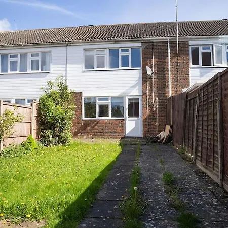 Holiday home Modern 3 Bedroom House In Finchley