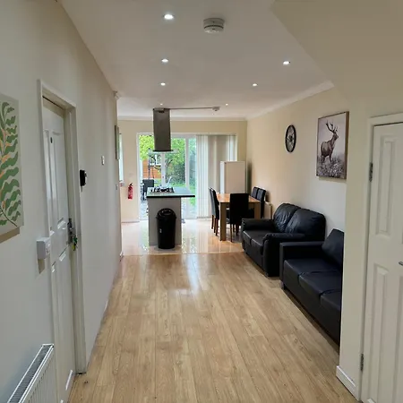 Luxurious Double Homestay London