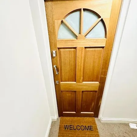 Modern 2 Bedroom Flat In Balham * Londres