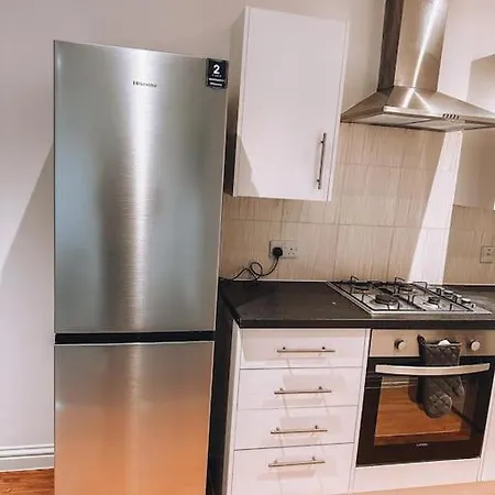 Modern 2 Bedroom Flat In Balham * Londres