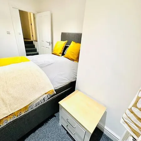 Modern 2 Bedroom Flat In Balham * Londres