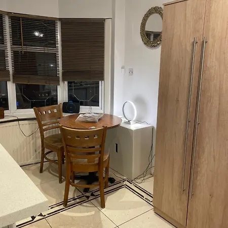 North Apartment *