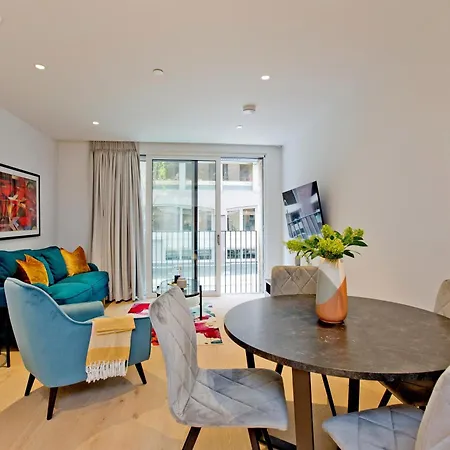 Luxury Retreat Apartment London