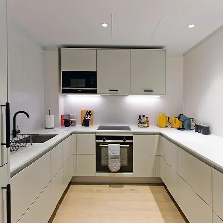 Apartment Luxury Retreat *