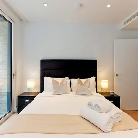 Luxury Retreat Apartment *