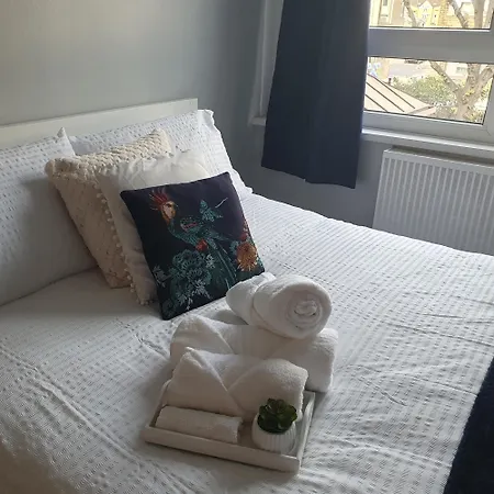 Yolo House Pensjonat Londyn