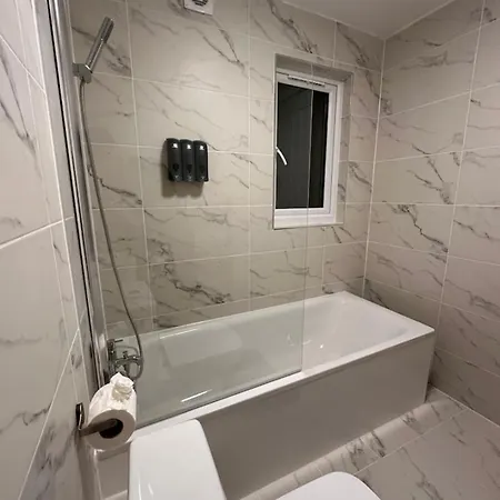 Modern Zone1 Guest house *