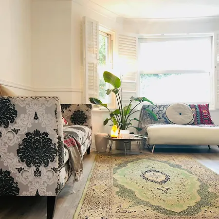 Apartment Kensington Secret Gem London