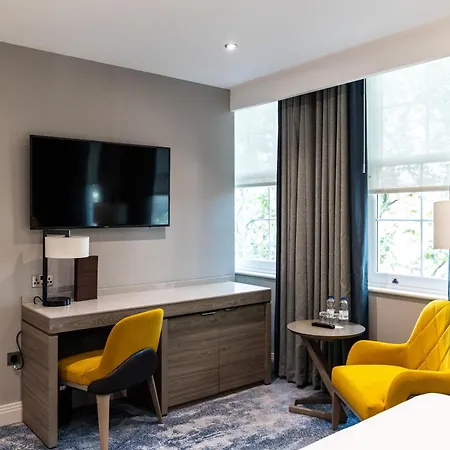 Szálloda Doubletree By Hilton - West End London