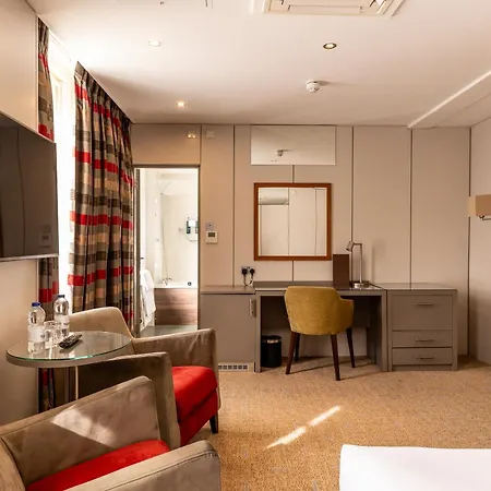 Doubletree By Hilton - West End