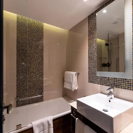 100 Queen's Gate London, Curio Collection By Hilton 5*