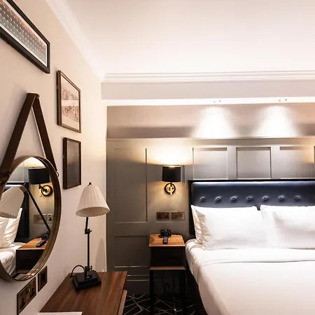 100 Queen's Gate London, Curio Collection By Hilton 5* London