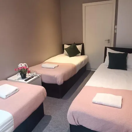 Гостевой дом Eurostar Budget - Next To Kings Cross & Eurostar Train Station